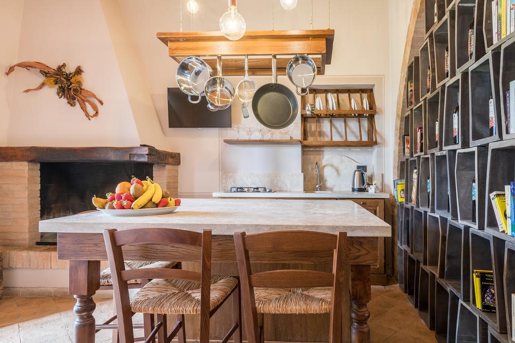 Agriturismo Poggio Istiano Bagno Vignoni Buitenkant foto