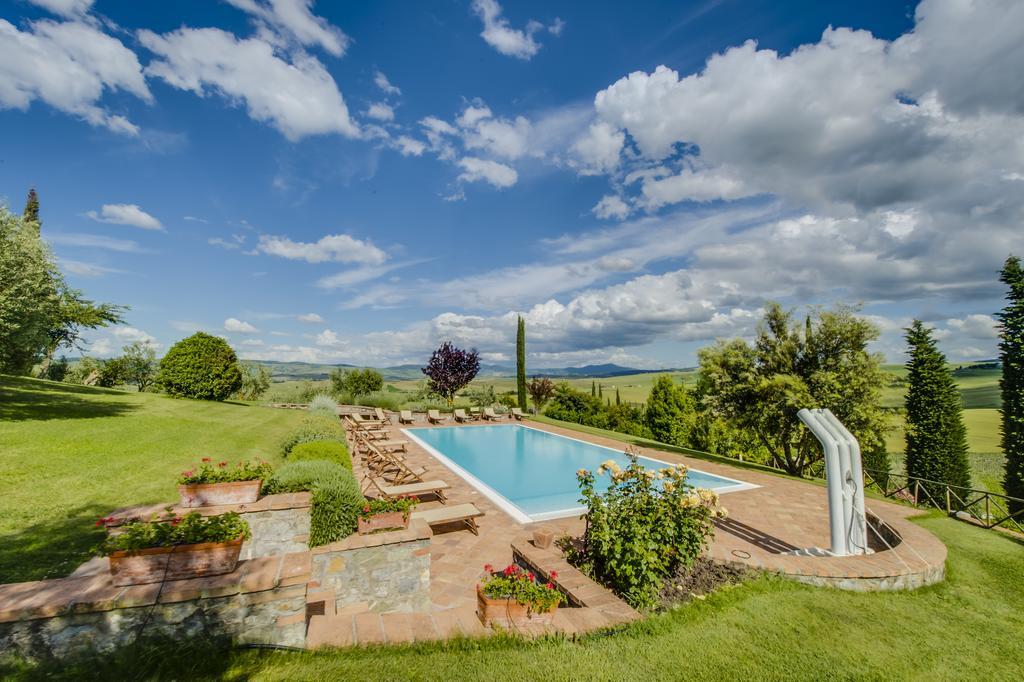 Agriturismo Poggio Istiano Bagno Vignoni Buitenkant foto