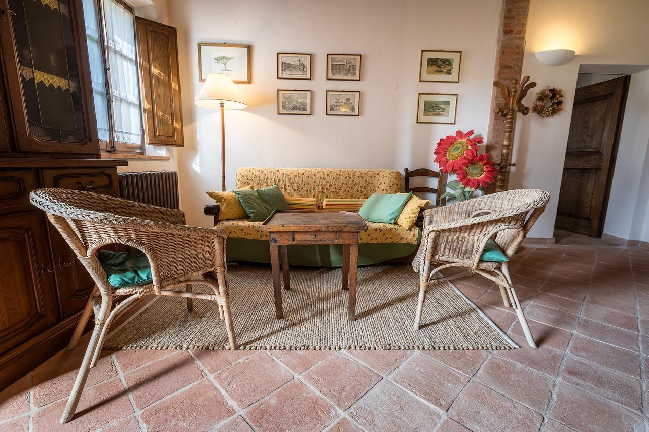 Agriturismo Poggio Istiano Bagno Vignoni Buitenkant foto